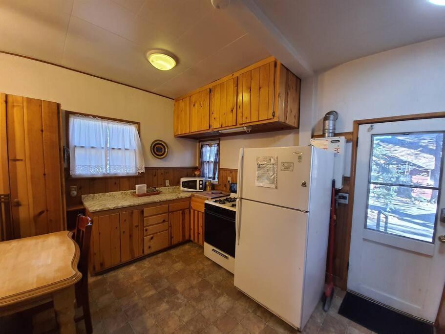 Green Cabin In Big Bear Lake 3 Bdr Pets Friendly Биг-Бэар-Сити Экстерьер фото